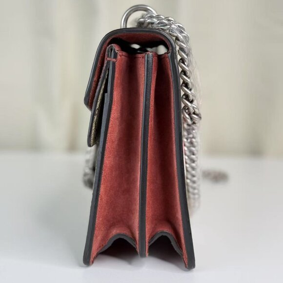 Gucci GG Logo Supreme Medium Dionysus Shoulder Bag with Floral Accent and Red Tr - Picture 3 of 11